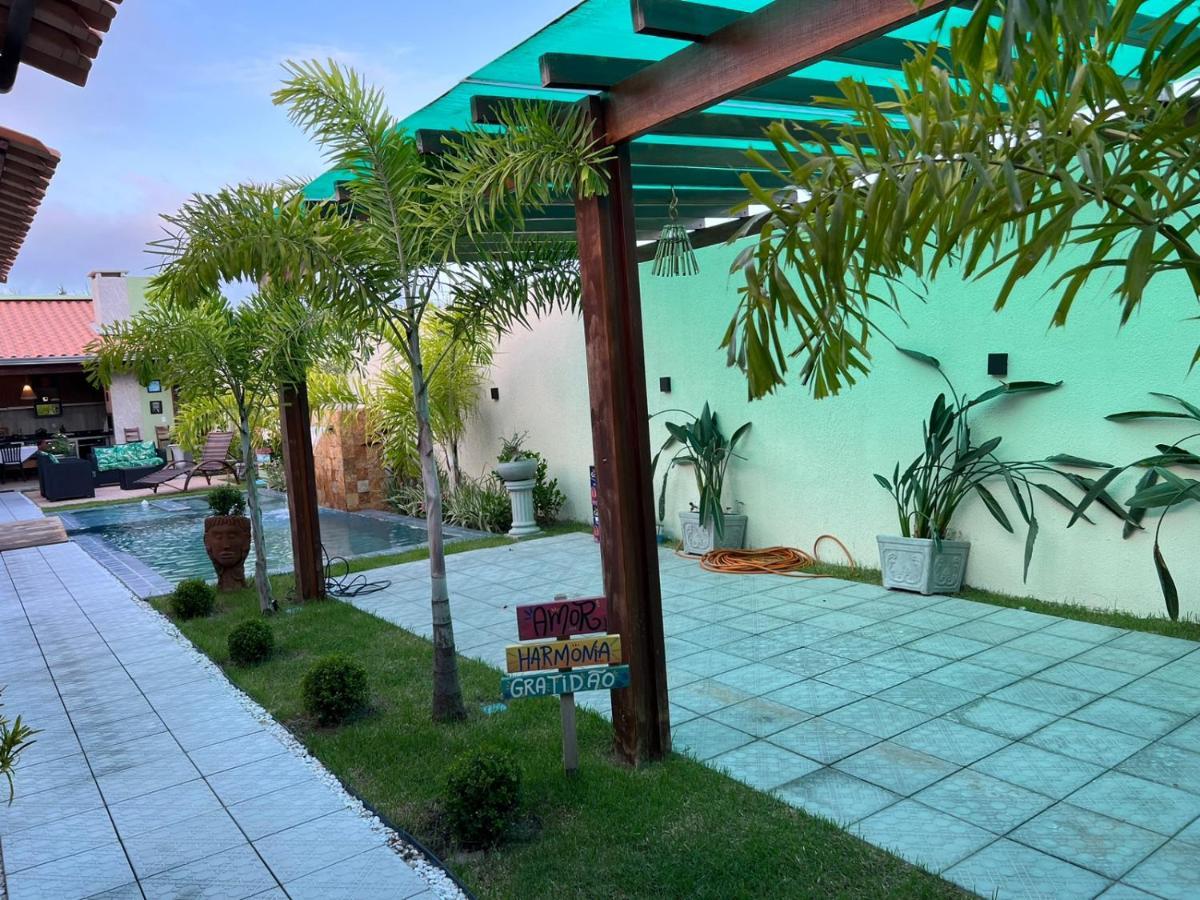 Casa De Temporada - *